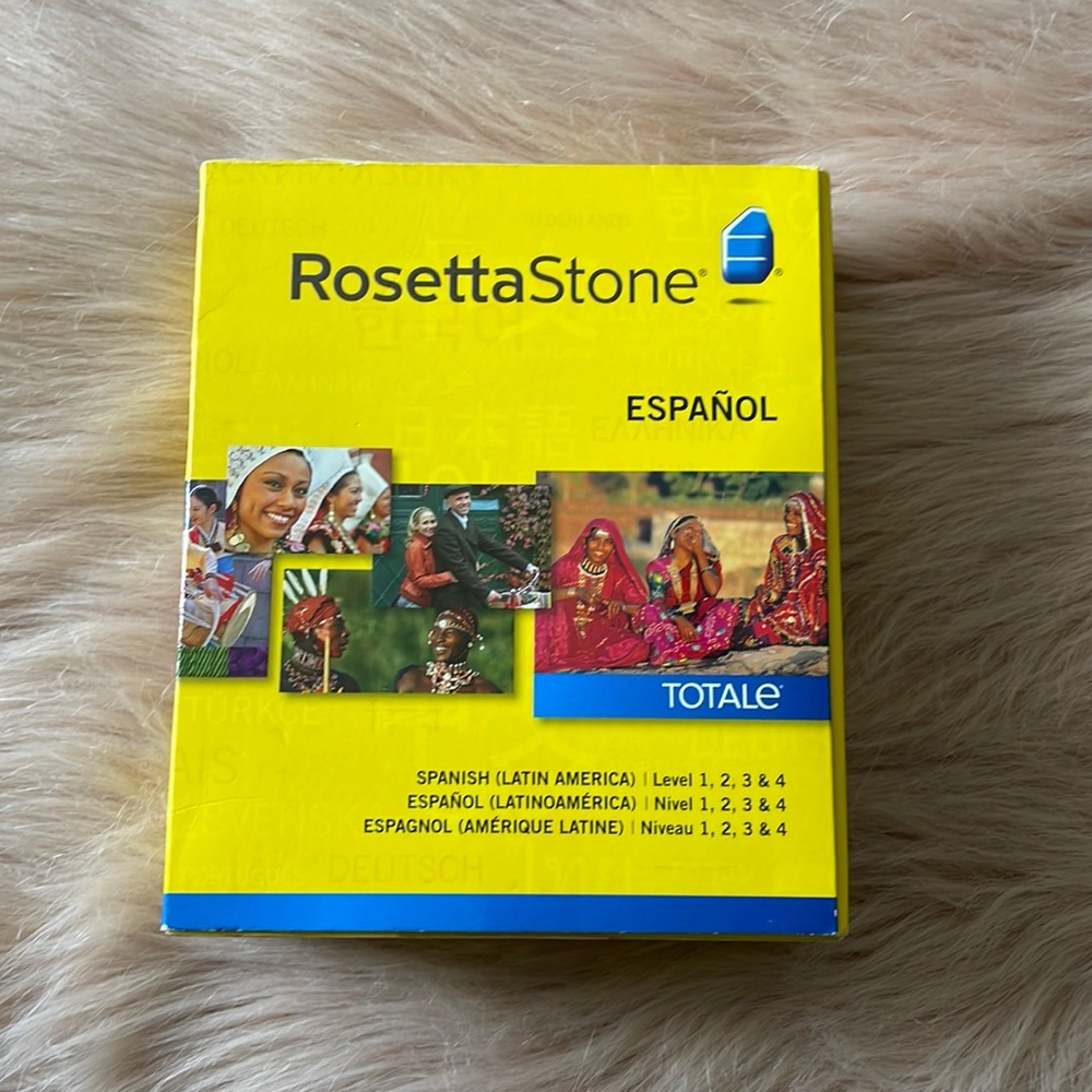 NWT Rosetta Stone Español version 4